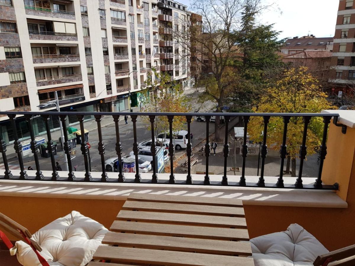 Apartamentos Aranda - Atico Duero アランダ・デ・ドゥエロ エクステリア 写真